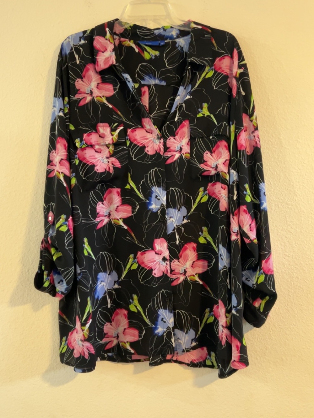 Apt. 9 Black Tunic Button Front Shirt with Pink & Blue Floral Print
